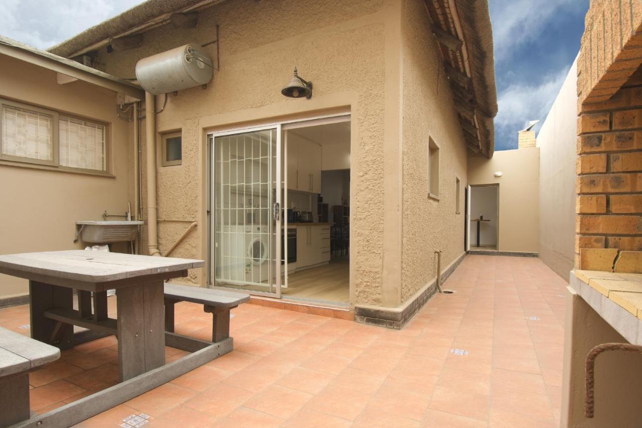 Desert Grass Cottage Swakopmund Exterior foto